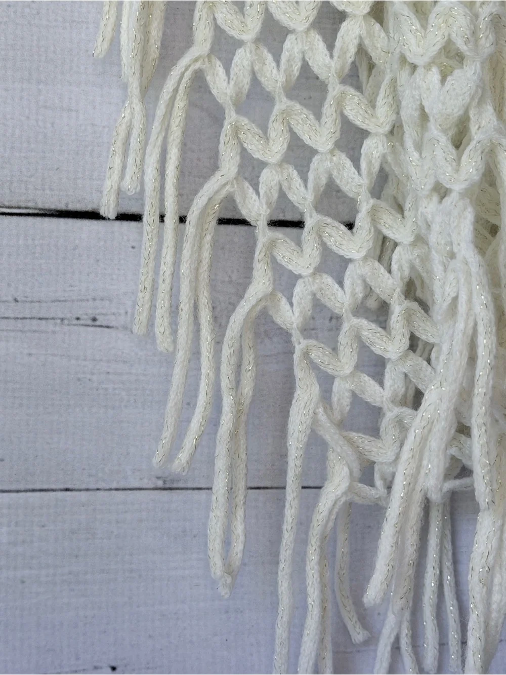 Chunky Knit Fringe Infinity Scarf in Cream
